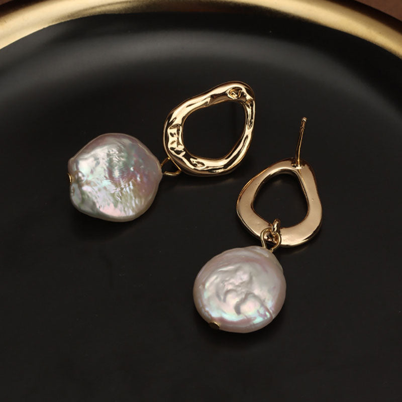 [金/METAL] Vintage Baroque Natural Freshwater Pearl Earrings · 玉生菸