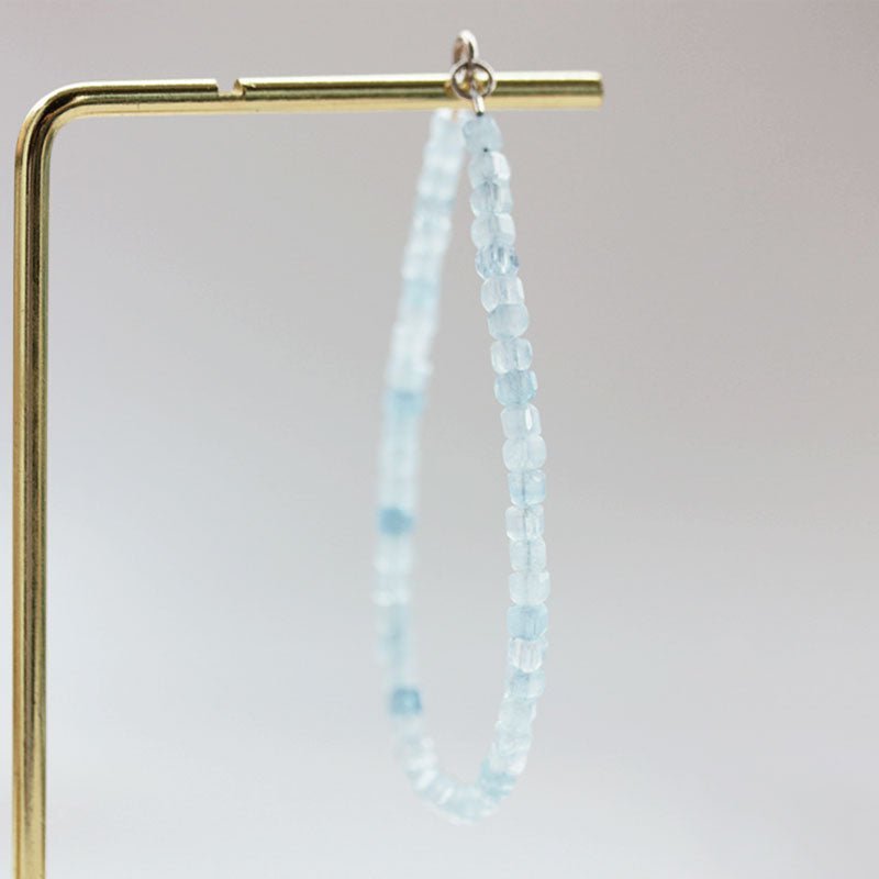 [水/WATER] Aquamarine Cube Beads Bracelet · 子衿