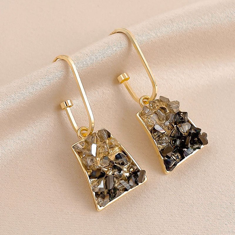 [水/WATER] Silver Needle Vintage Metal Natural Stone Trapezoid Earrings · 耀