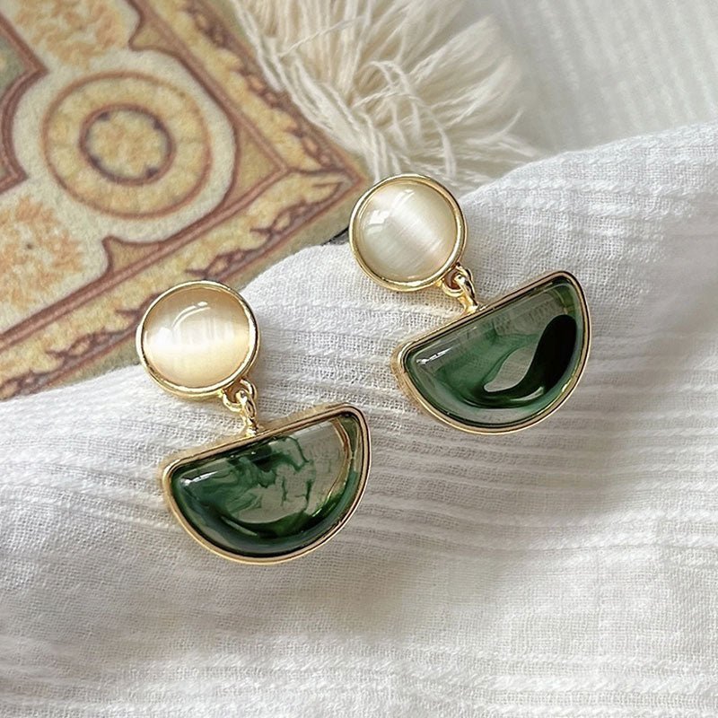 [木/WOOD] Emerald Horizon Statement Earrings · 綠野仙踪